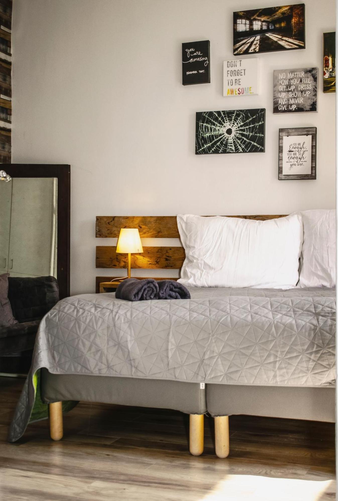 3 Room Apartment In The Beautiful Street Budapest Esterno foto