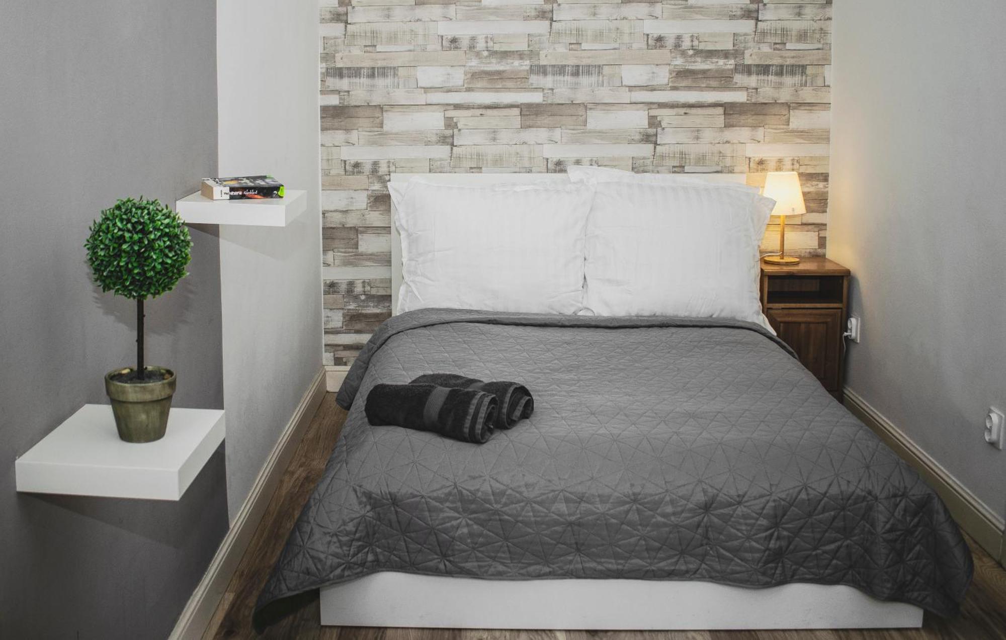 3 Room Apartment In The Beautiful Street Budapest Esterno foto